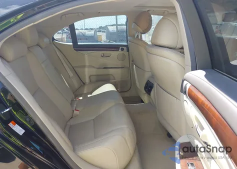 2015 Lexus Ls 460 z USA, uszkodzony, nr VIN JTHCL5EF0F5024632